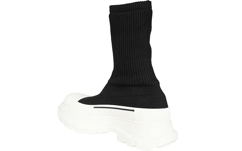 ALEXANDER MCQUEEN TREAD LAARZEN ZWARTWIT