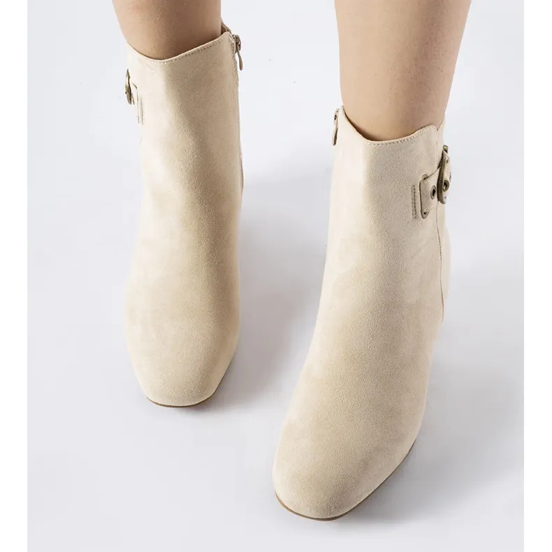 BEIGE ENKELLAARSJES MET LAGE HAK VAN ECOSUèDE VAN NEMAHA