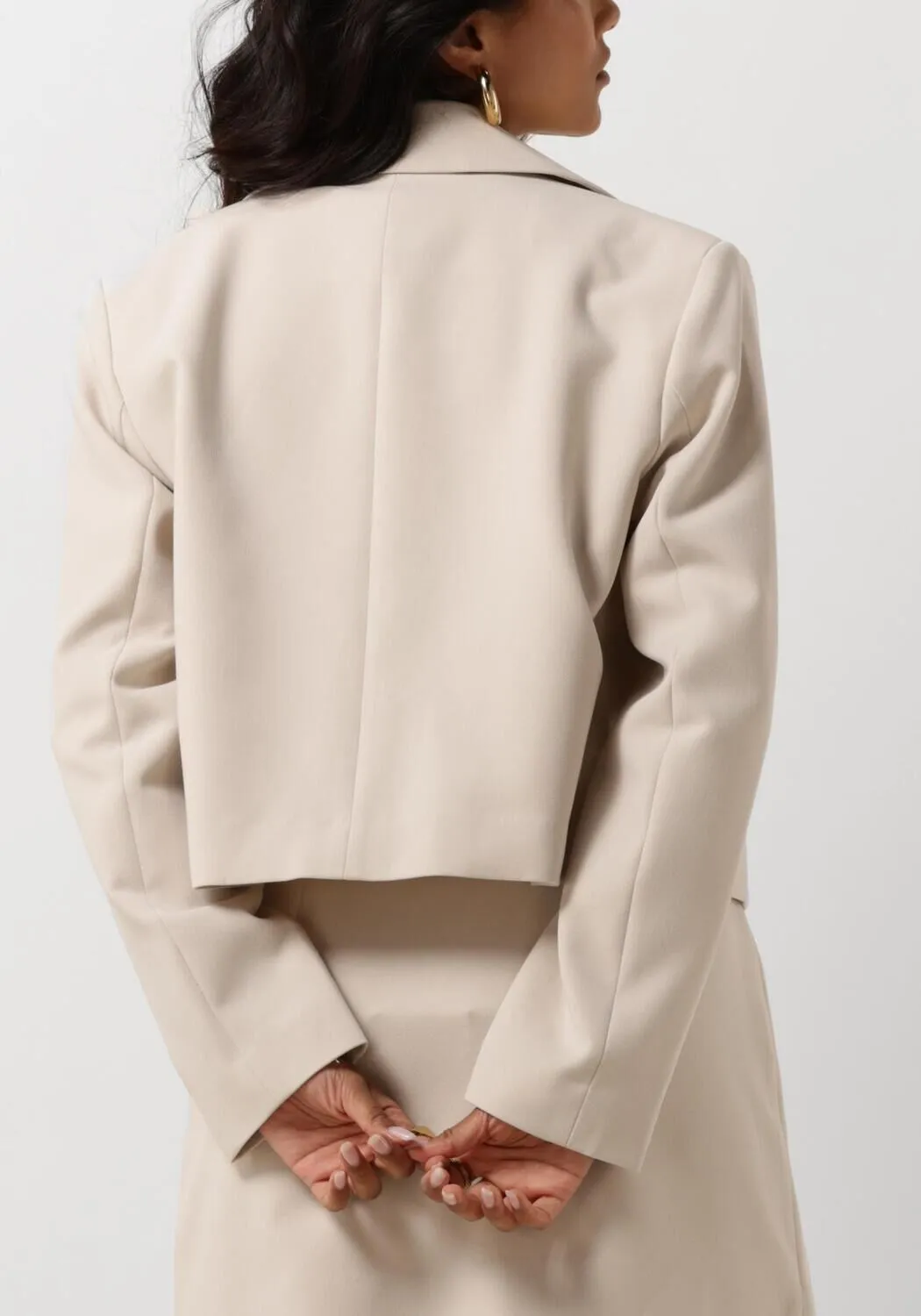 beige second female blazer evie cropped blazer