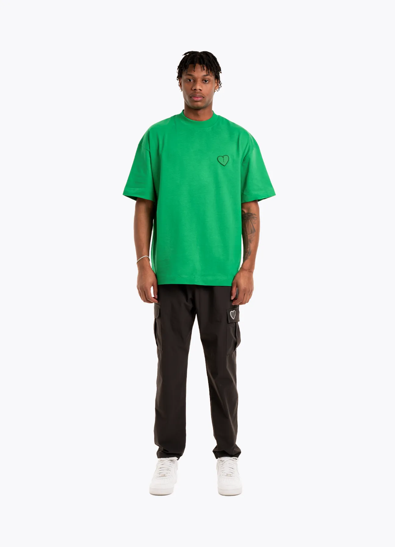 BILLION AND BEYOND  BASIC TEE GREEN