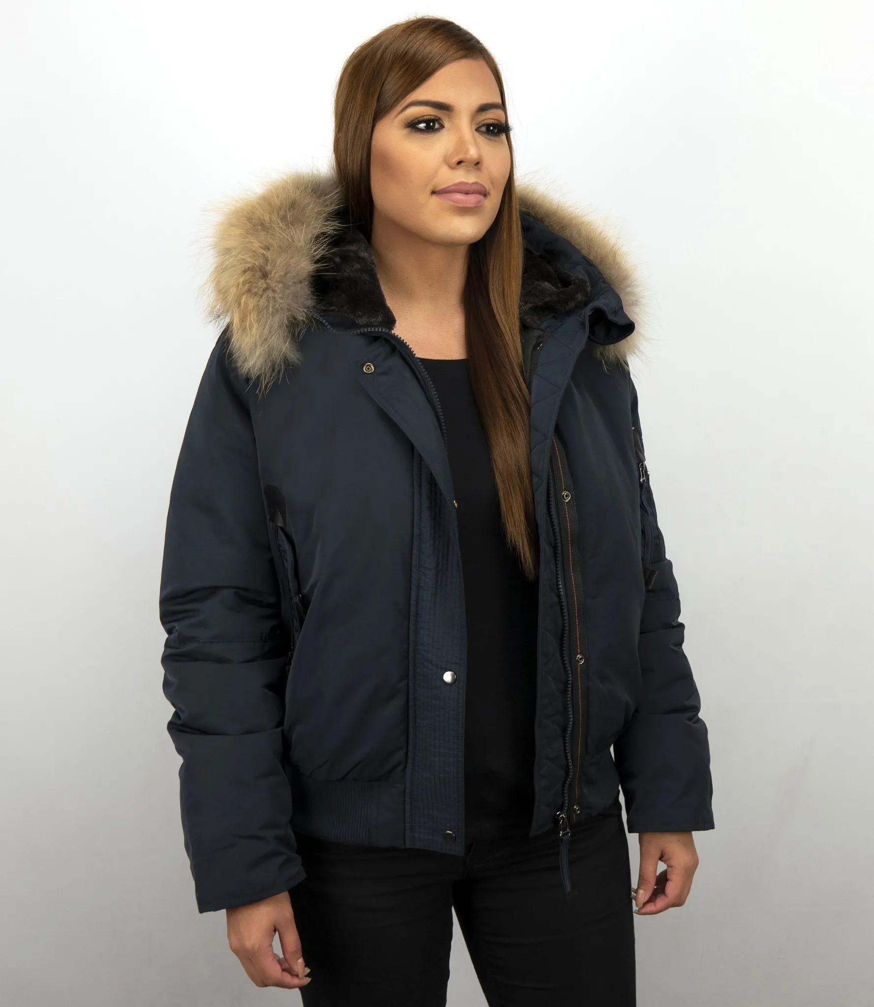 DAMES WINTERJAS KORT  MET GROTE BONTKRAAG  BLAUW