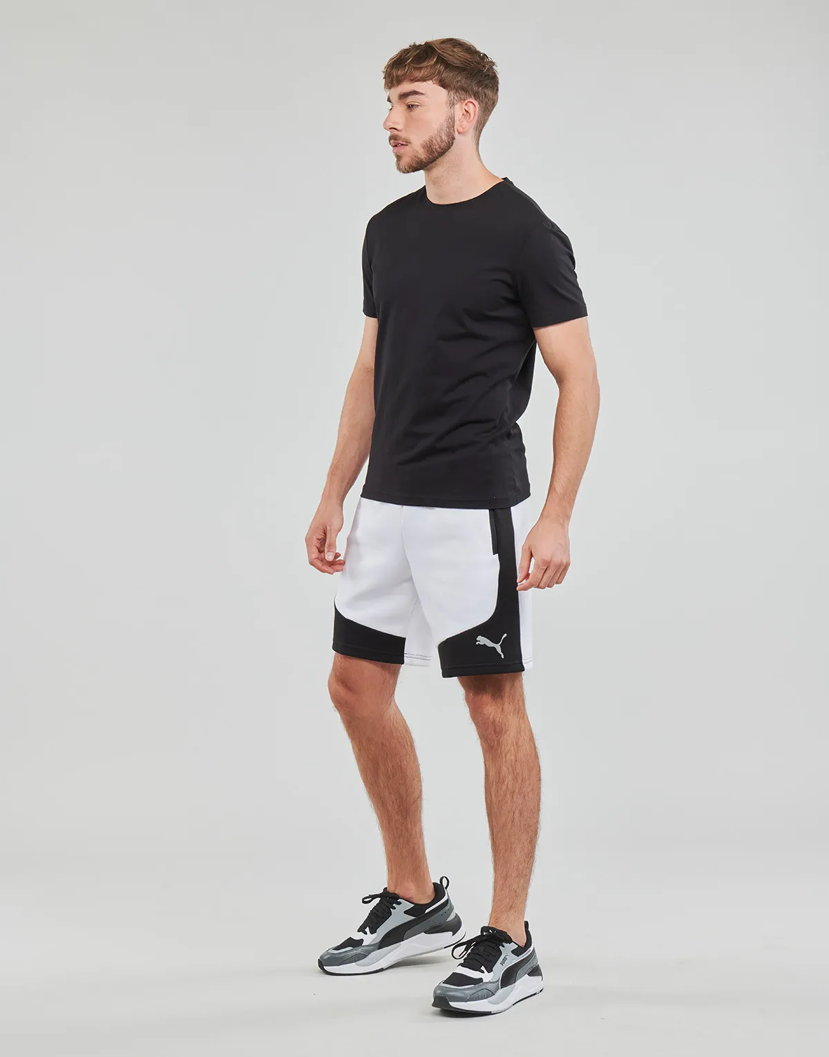 EVOSTRIPE SHORTS