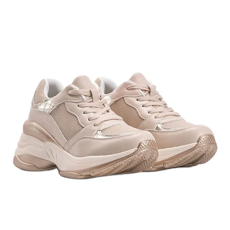 Gouden sneakers met dikke Lydia zool beige