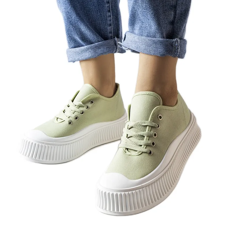 Groene sneakers met dikke zool van Wallace groente