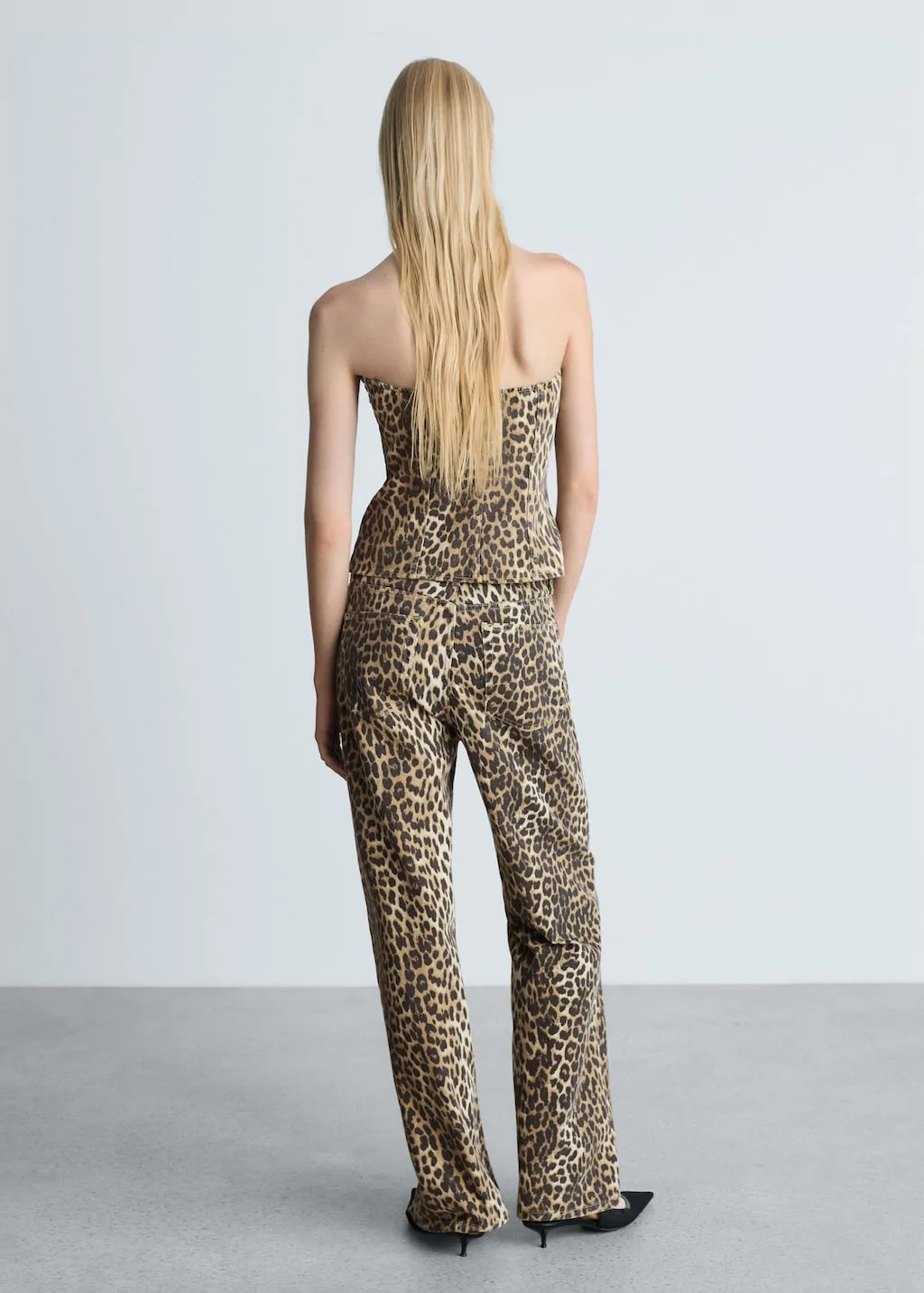 LEO STRAIGHT HIGHRISE LEOPARD JEANS