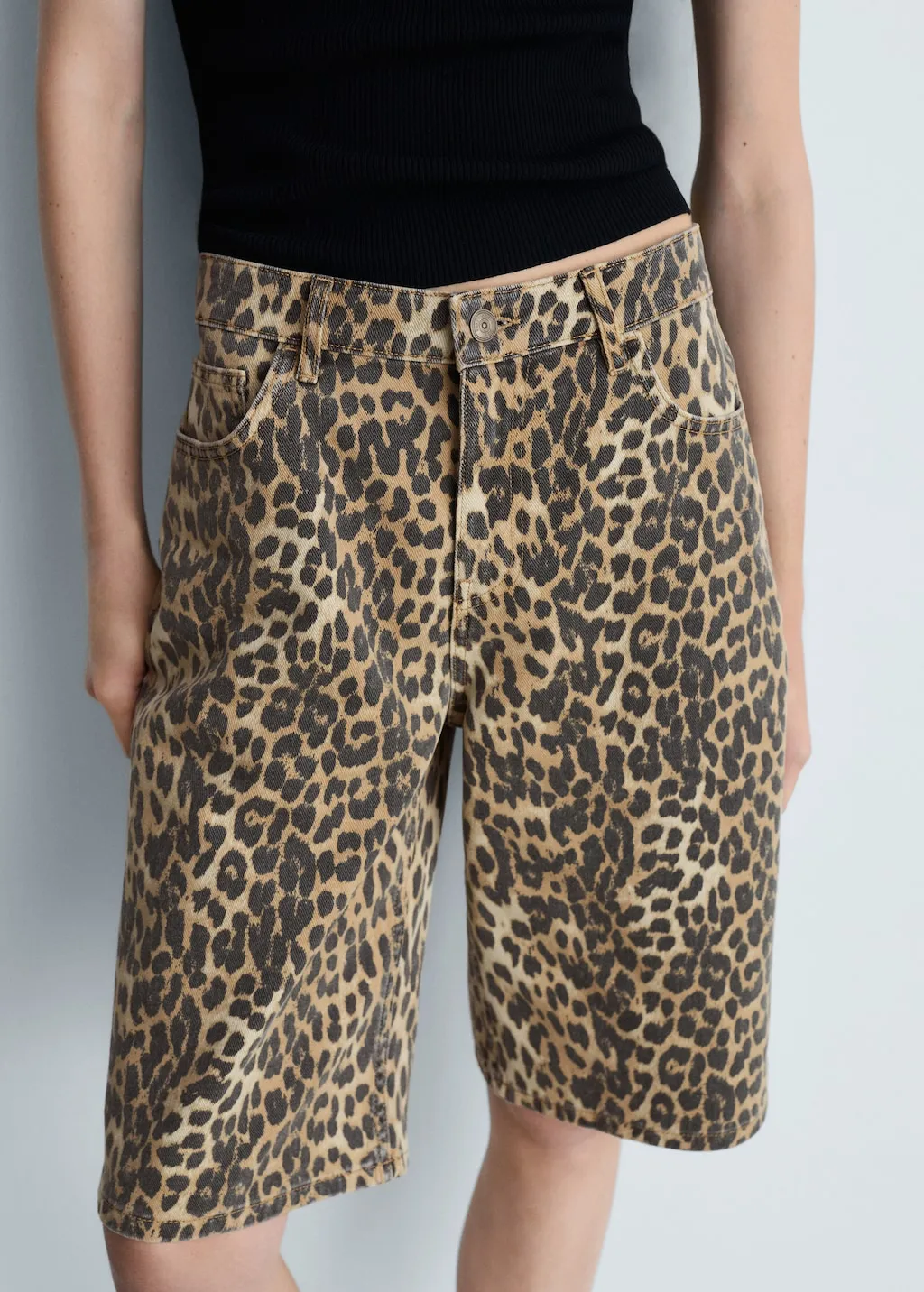 LEOPARD HIGHWAIST BERMUDA SHORTS