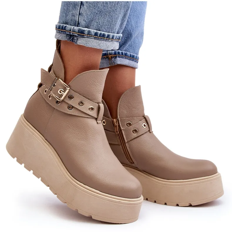 Leren dames enkellaarzen op een platform sleehak met bandjes Zazoo 1752 beige