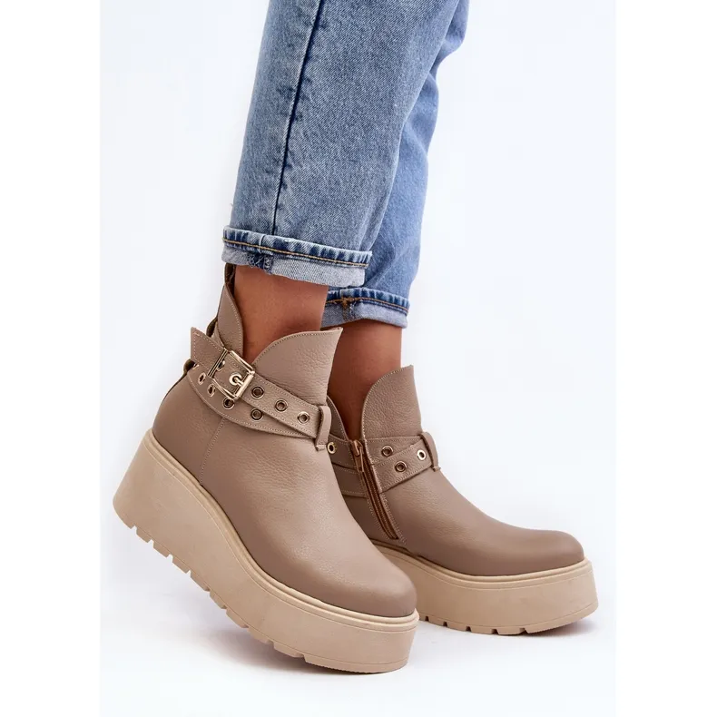 Leren dames enkellaarzen op een platform sleehak met bandjes Zazoo 1752 beige