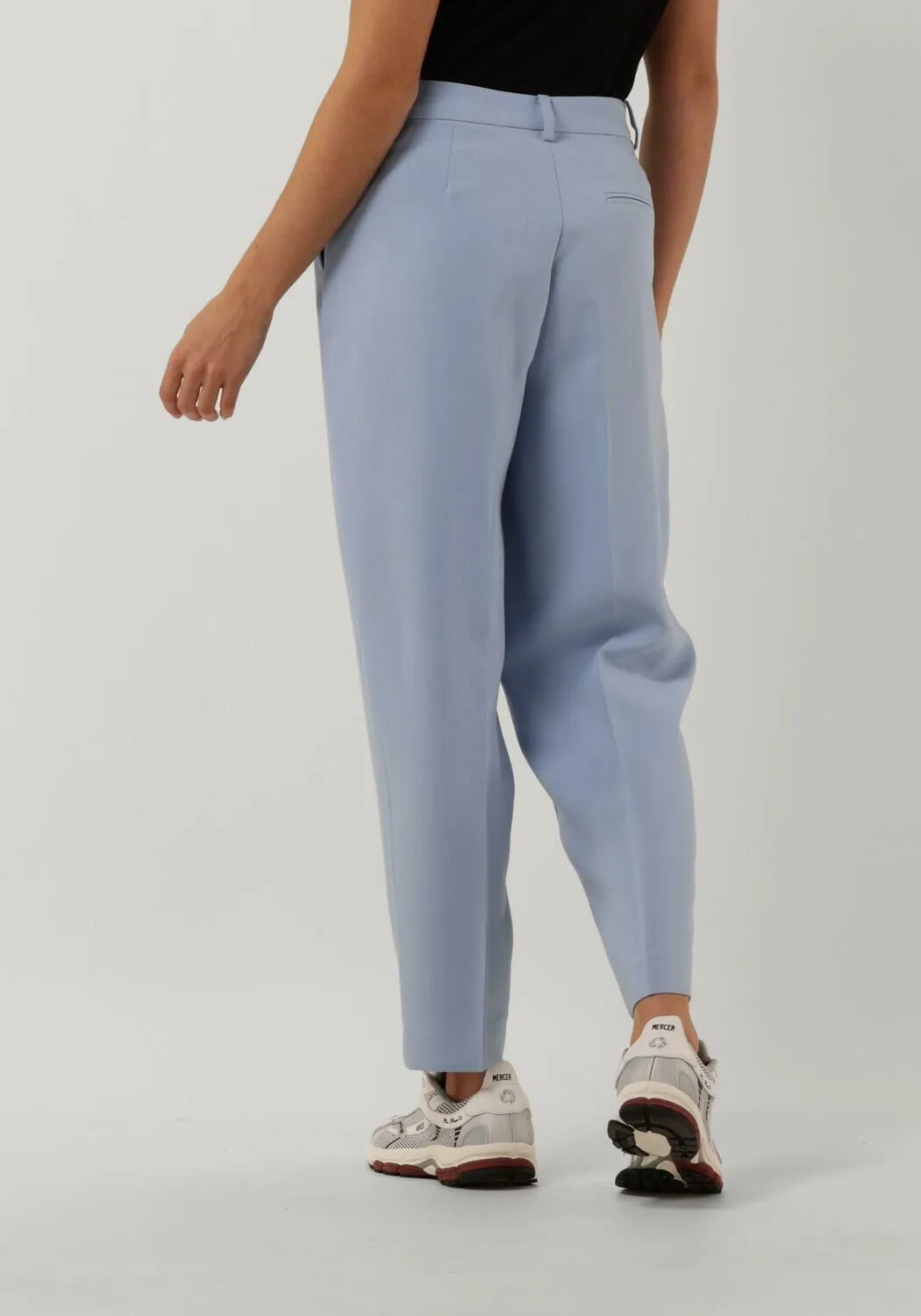 lichtblauwe bruuns bazaar pantalon cindysus dagny pants