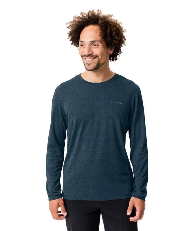 MEN’S ESSENTIAL LS TSHIRT