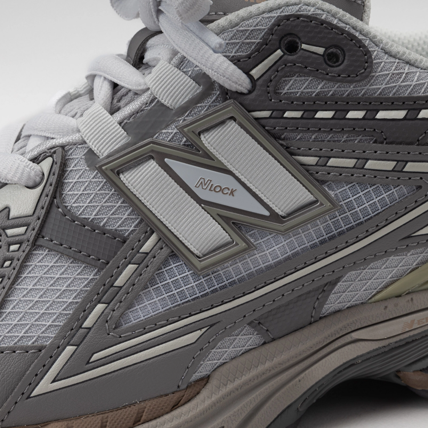 New Balance M1906NB Team Away Grey Olivine Grey Matter