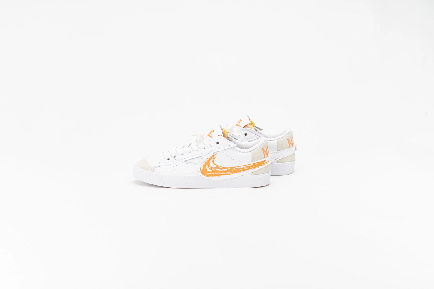 Nike Blazer Low '77 Jumbo White/Orange Trance/Sail