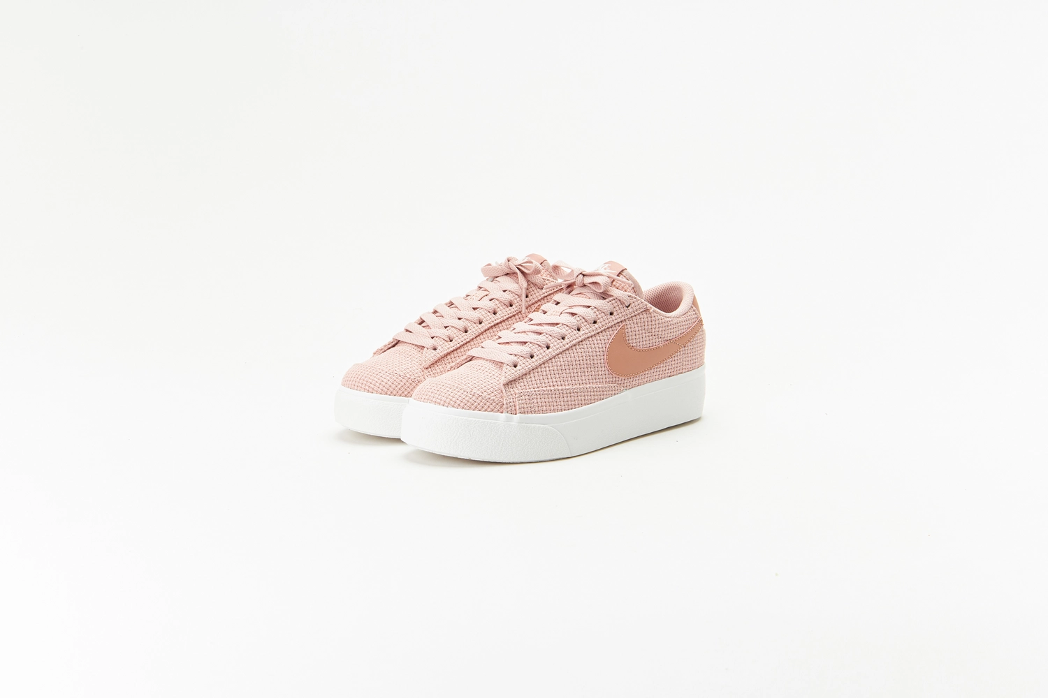 Nike Blazer Low Platform Essential Pink Oxford/Rose Whisper/Summit White