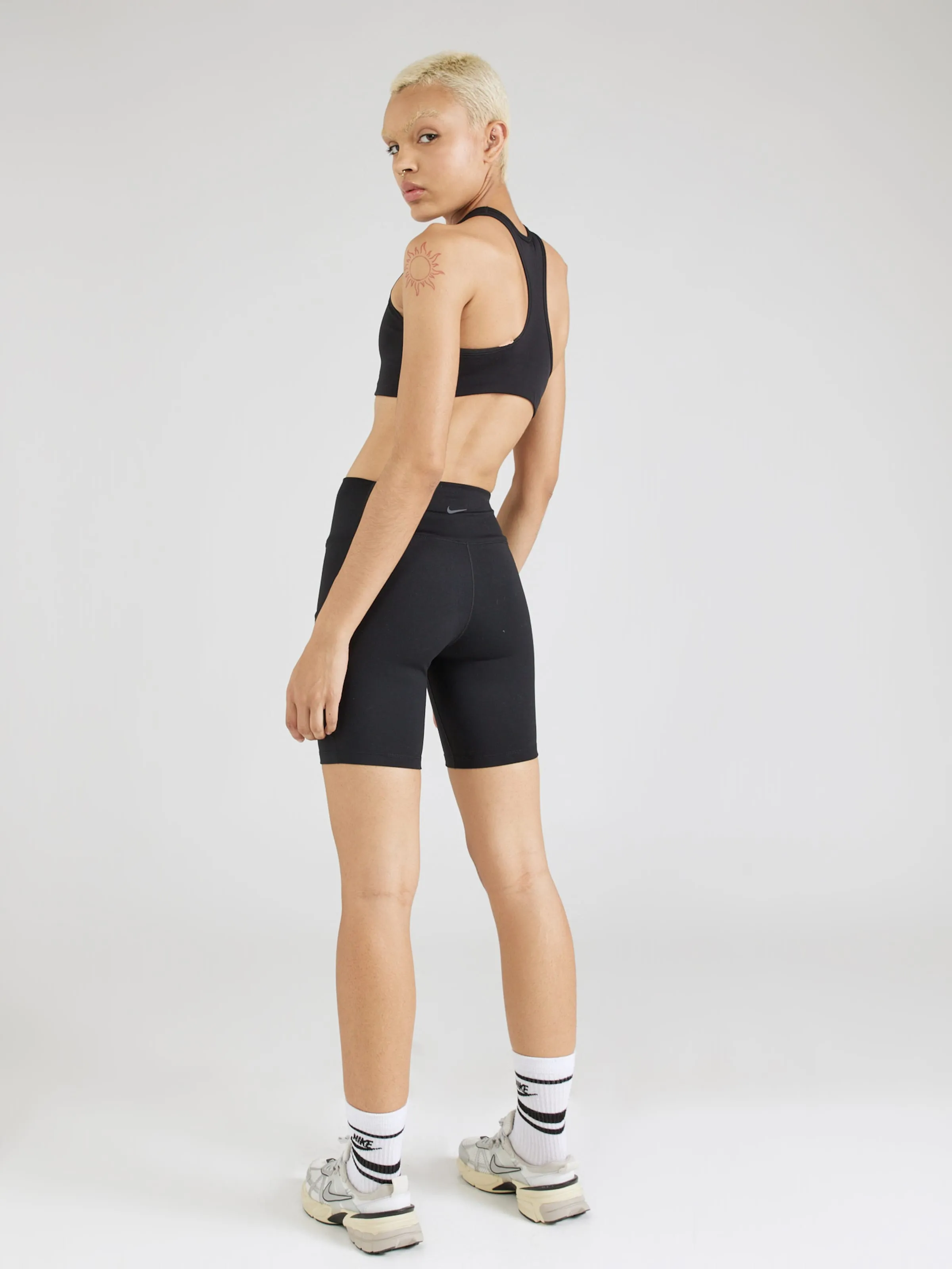 NIKE Skinny Sportbroek 'ONE' in Zwart