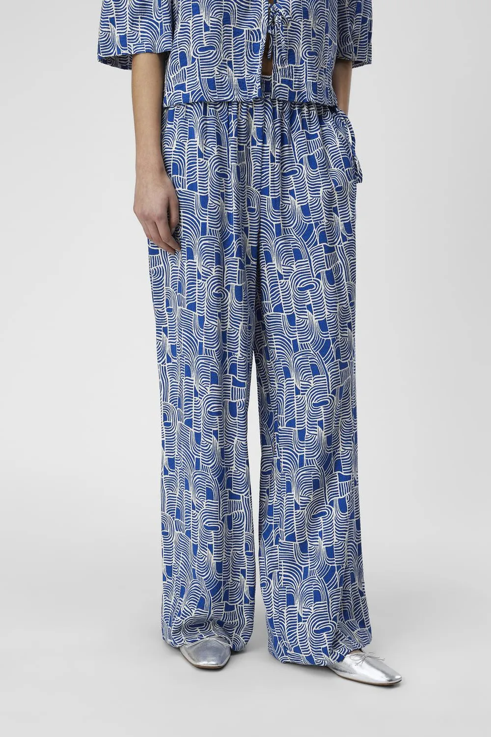 OBJDAYA MW PANTS PB15 23043299 Palace Blue/White sand