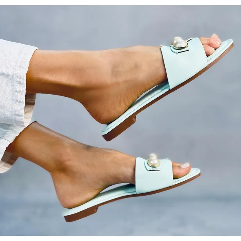 PANTOFFELS MET PARELS MINT 5537 LT.GREEN GROENTE