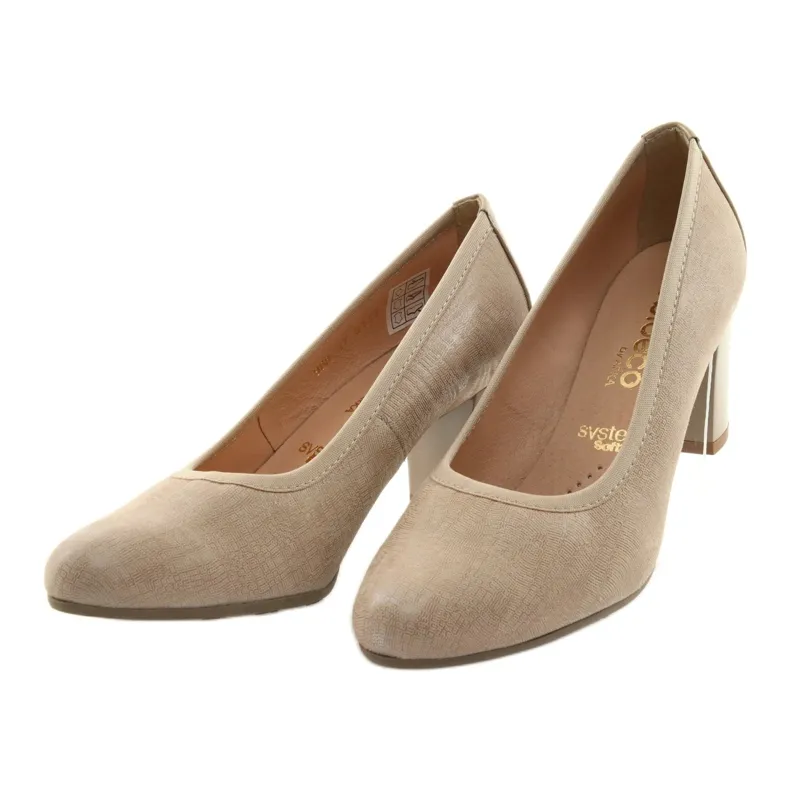 Pumps voor dames elastische zool Arka 5137 beige