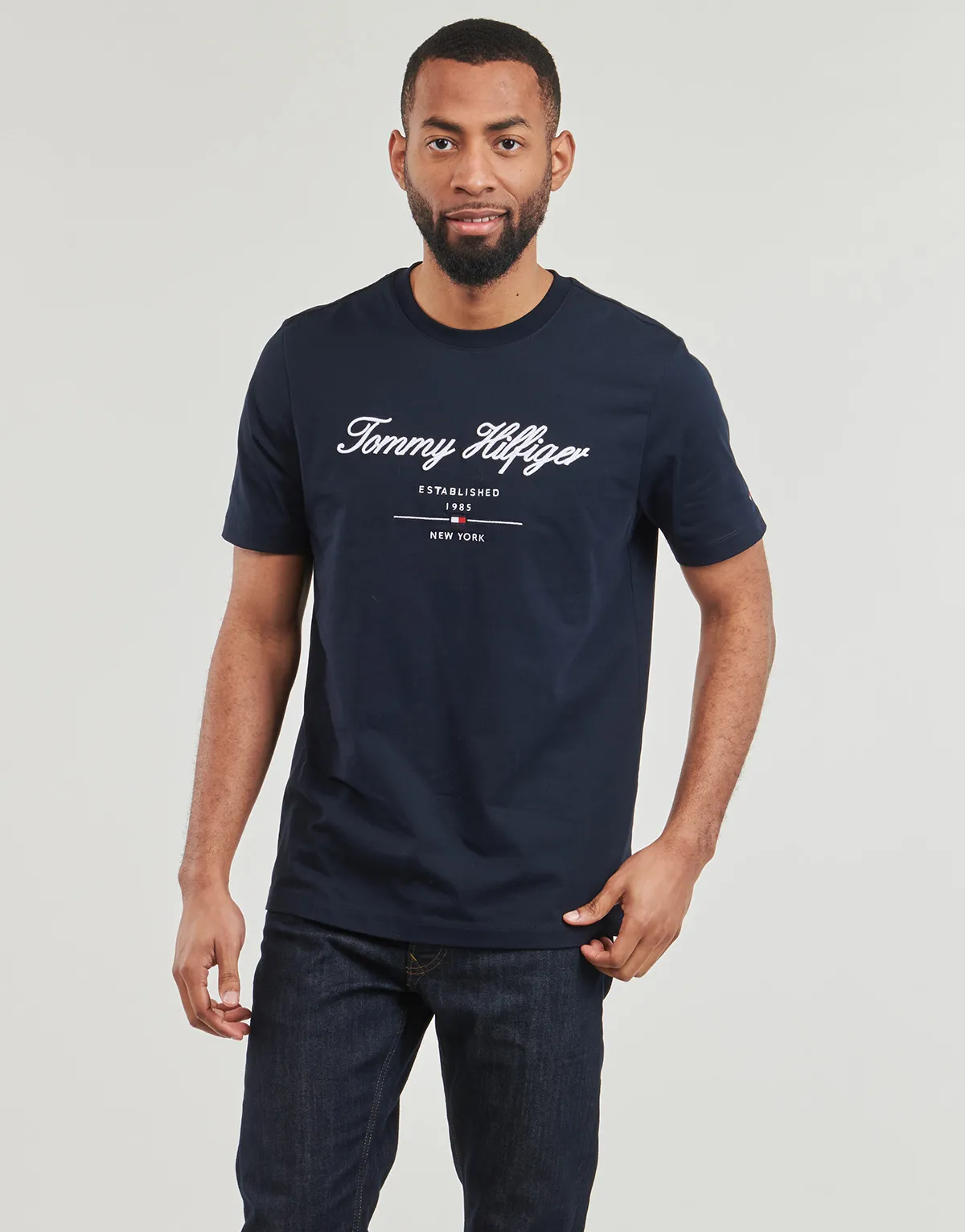 SCRIPT LOGO TEE