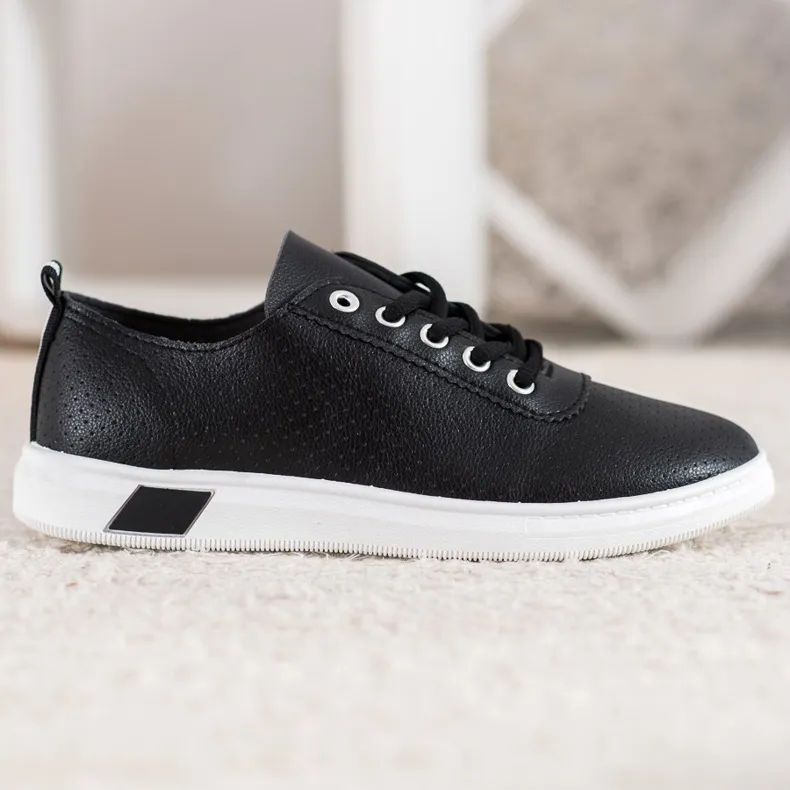 SHELOVET OPENGEWERKTE SNEAKERS MET ECOLEER ZWART