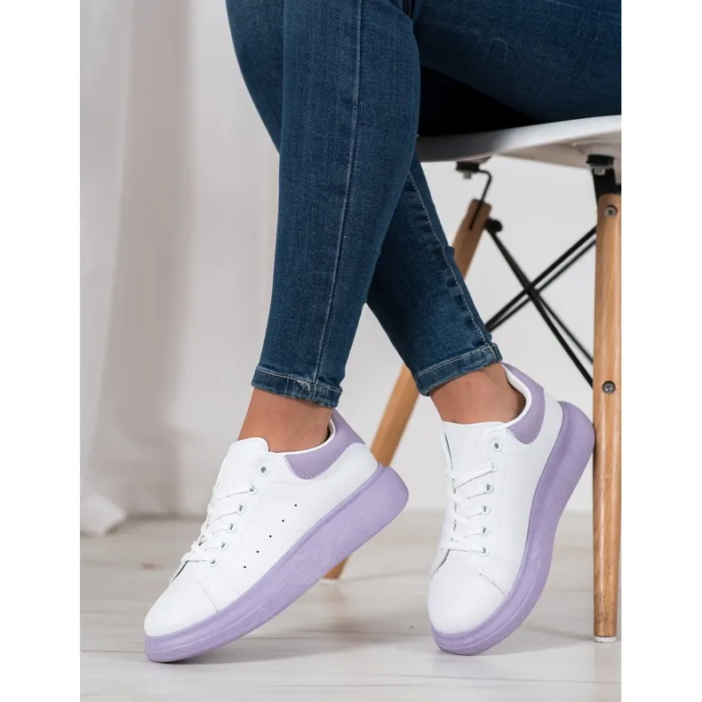 SHELOVET Sneakers op het paarse platform wit