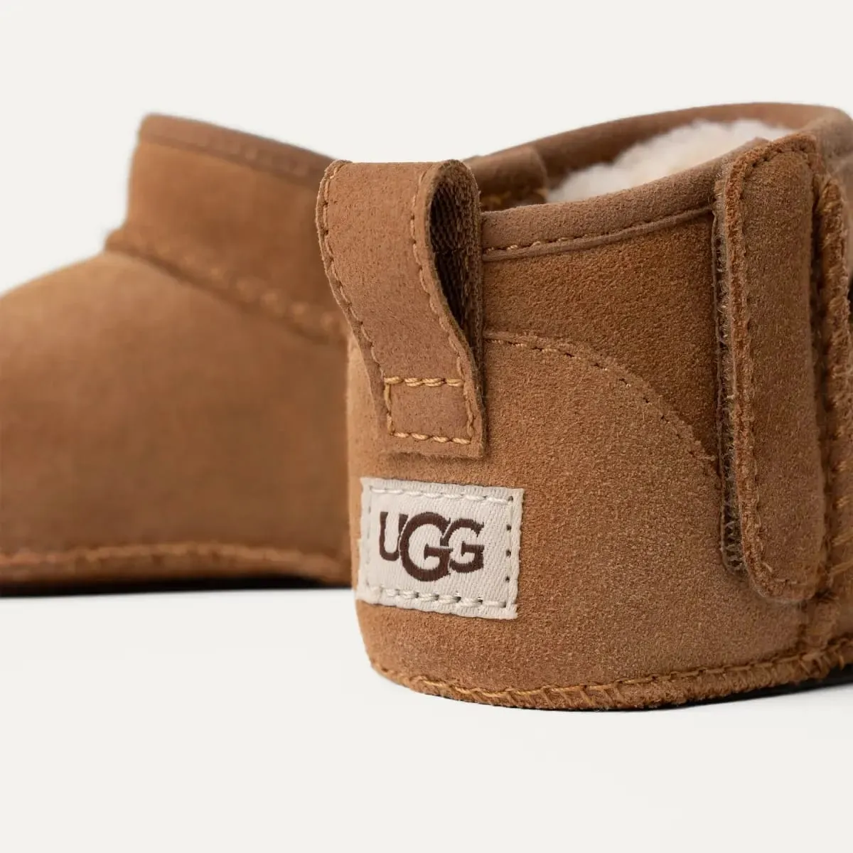 UGG Classic Ultra Mini Laarsje Kids "Chestnut"