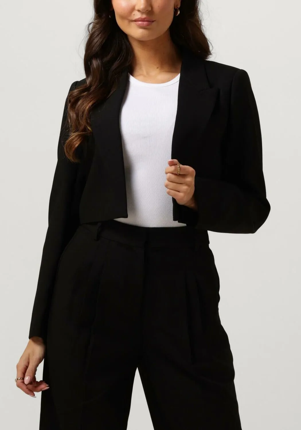 zwarte co'couture blazer vola crop blazer