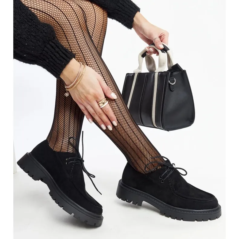 ZWARTE SUèDE KLASSIEKE KEIKOSCHOENEN